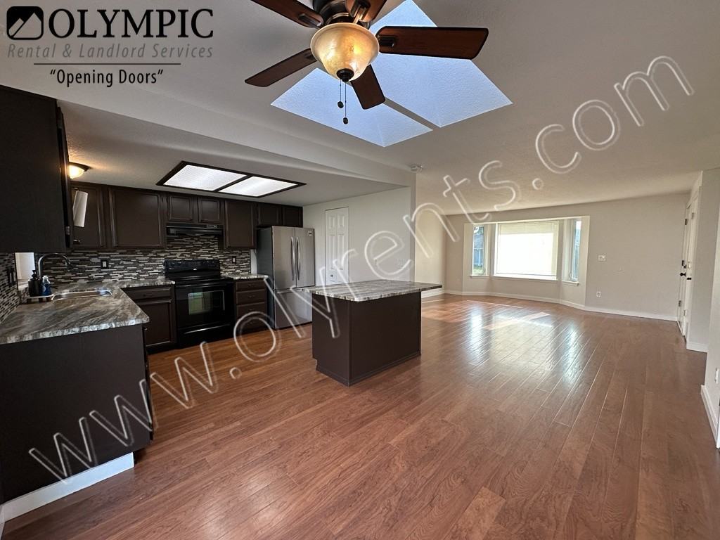 1125 Pinedrop Loop Se - Photo 6 of 21