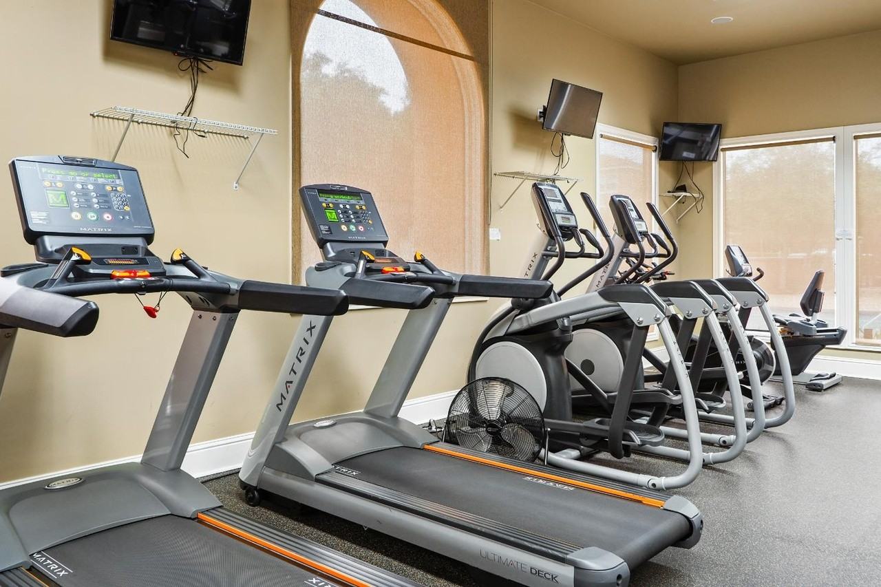 4800 Westlake Pkwy - Photo 3 of 33