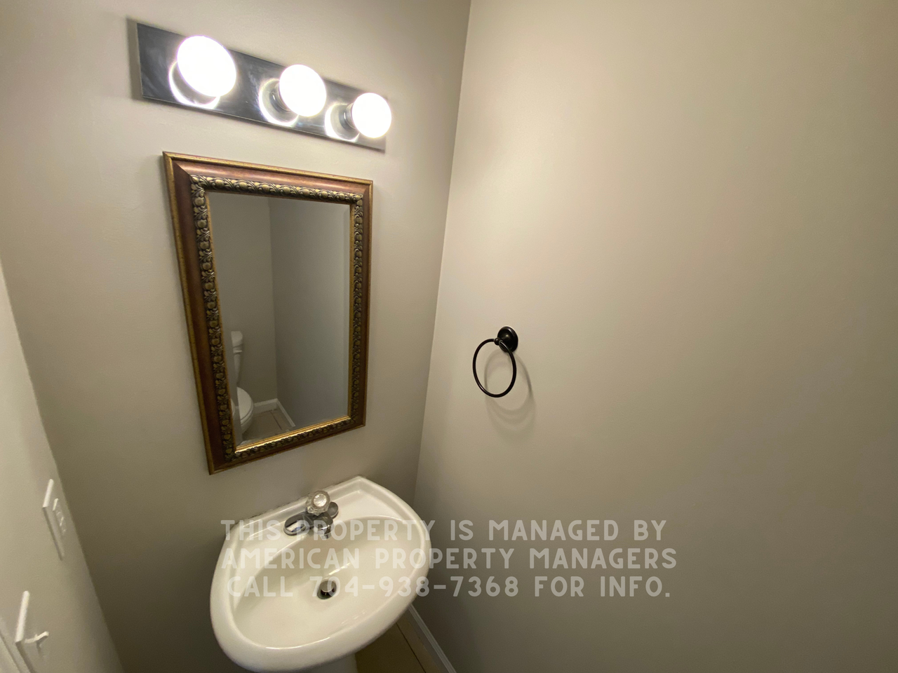 501 Martin Cir #D - Photo 4 of 10