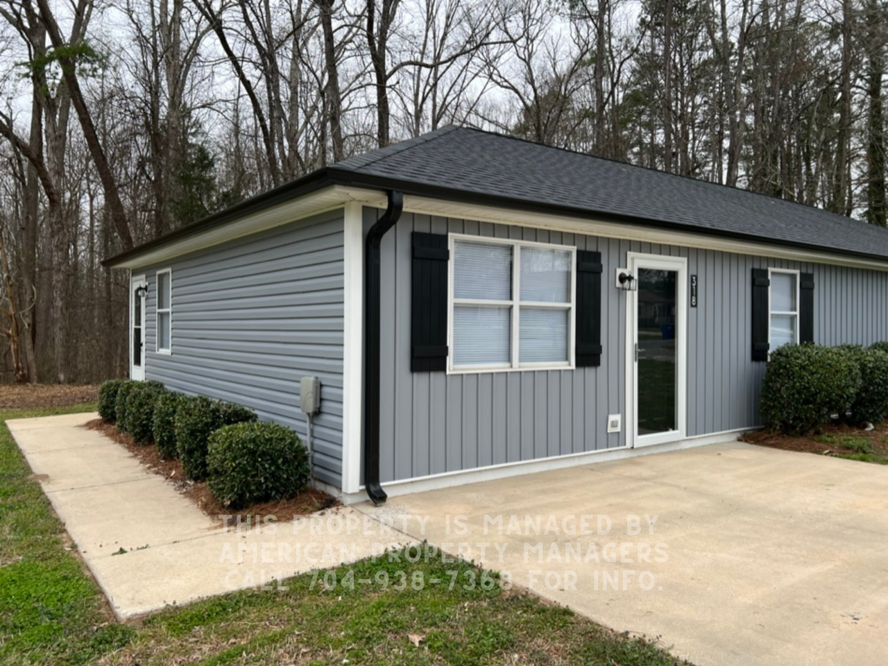 318 Rustic Rd - Photo 2 of 10