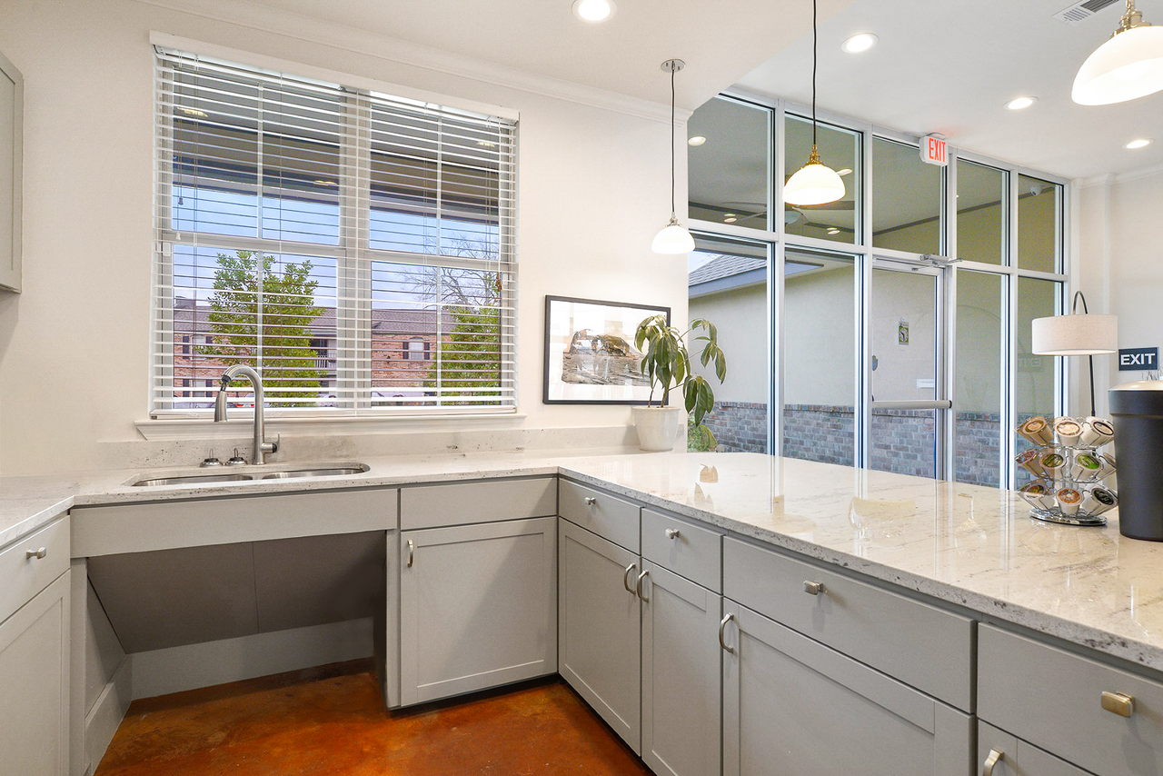 Ardendale Oaks Apartments - Photo 6 of 46