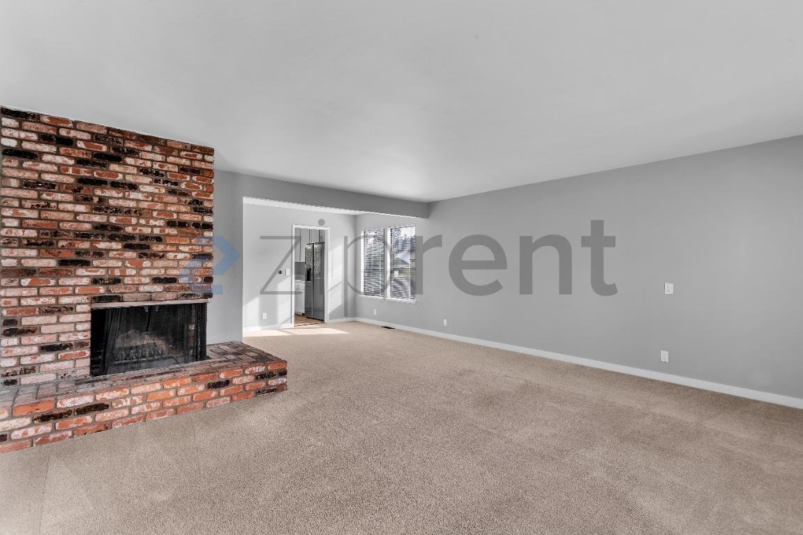 25 Leslie Ct - Photo 5 of 33