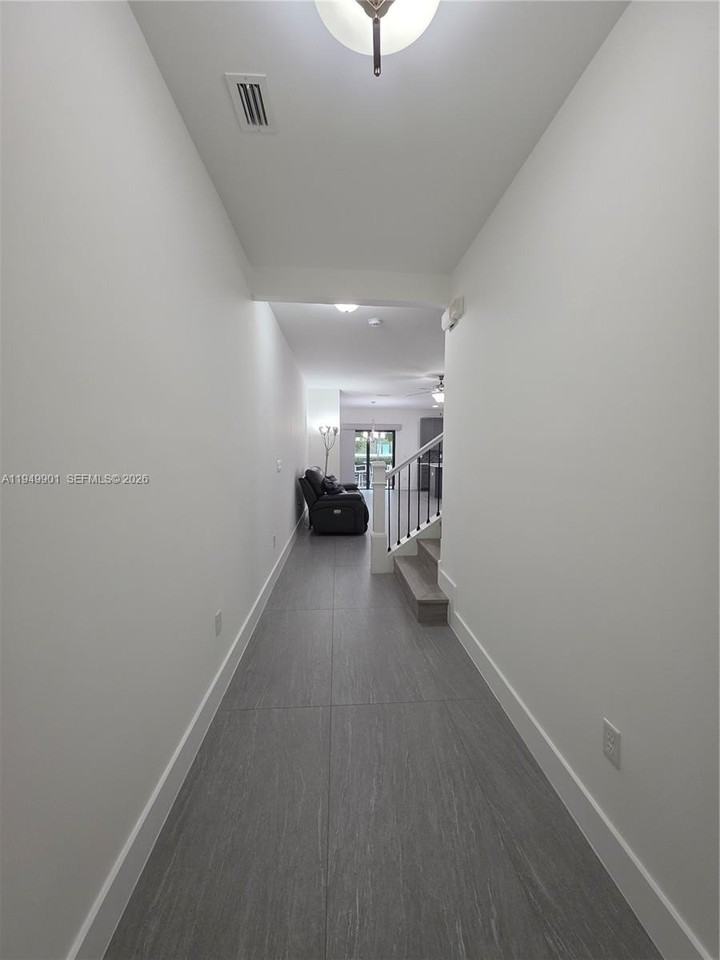 4538 S Aqua Bella Ln #4538 - Photo 3 of 41