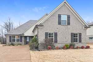 featured image of 4205 Lexi Dr