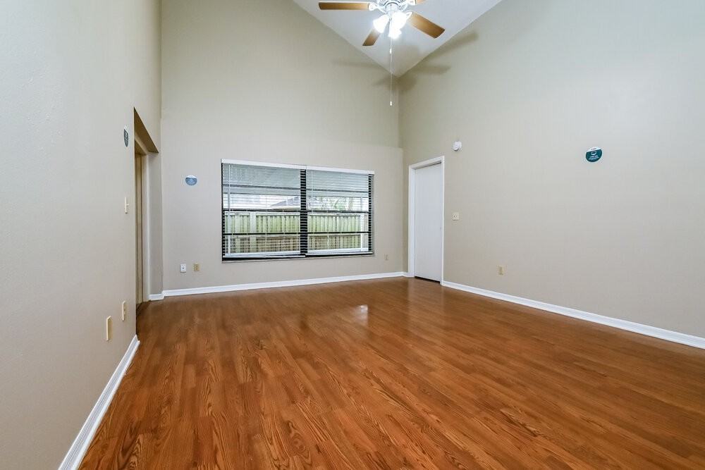 2607 Shilo Ct - Photo 4 of 17