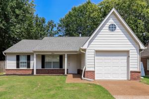 featured image of 7890 Hunters Xing