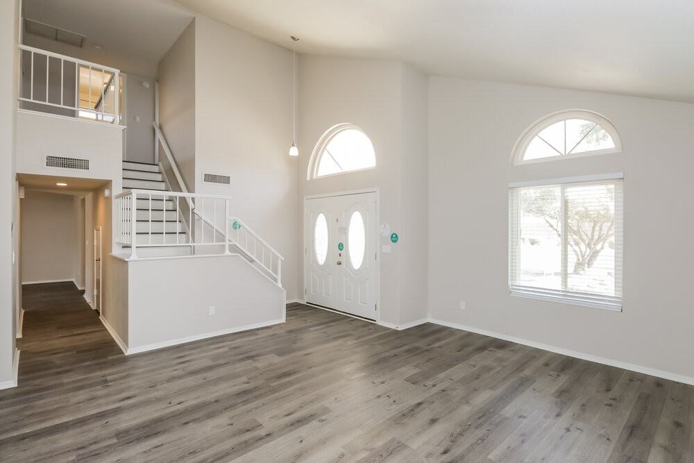 16234 S 44th St - Photo 4 of 17