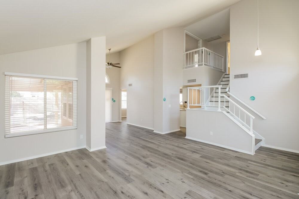 16234 S 44th St - Photo 5 of 17