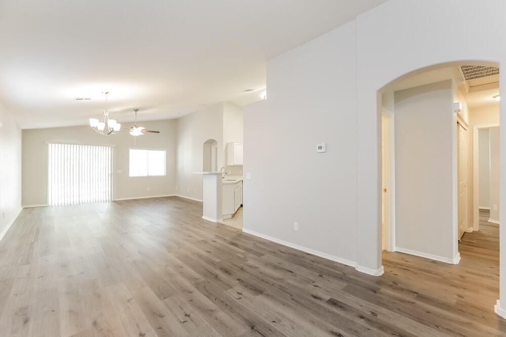 6824 S 38th Dr - Photo 3 of 16