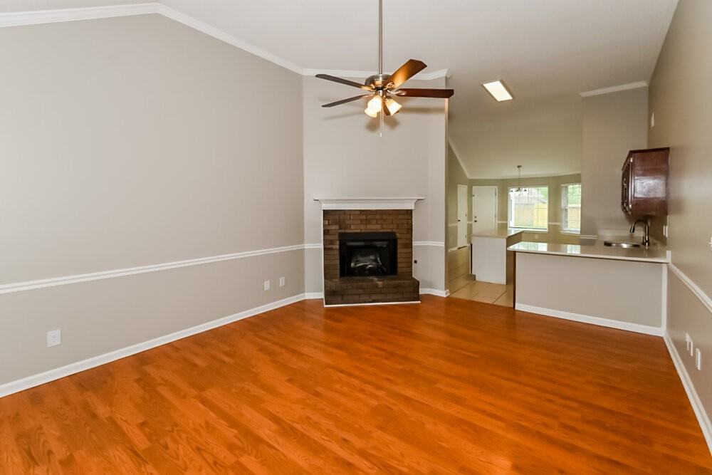 6700 Black Oak Dr - Photo 5 of 16