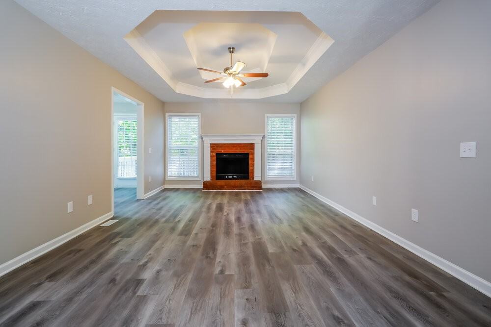 830 Gateshead Ln - Photo 4 of 17