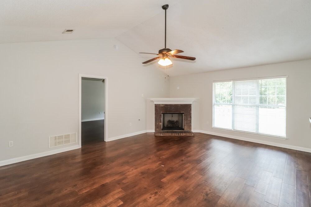 8161 Loden Cv - Photo 5 of 17