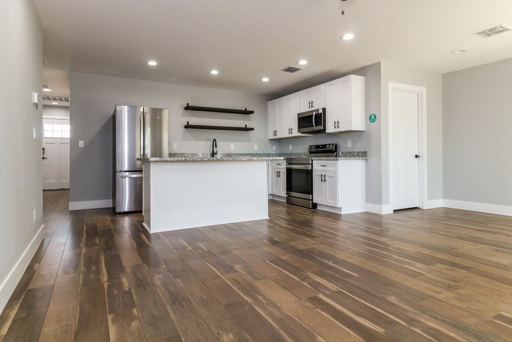 3865 W Gaby Rd - Photo 4 of 16