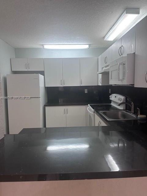 180 Royal Palm Rd #111 - Photo 3 of 6