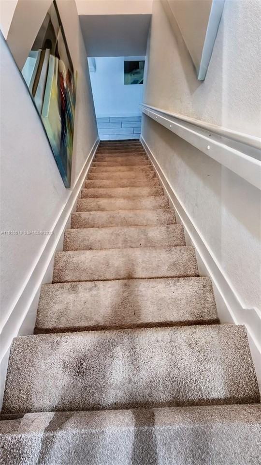 1783 Se 7th Ter #0 - Photo 6 of 17