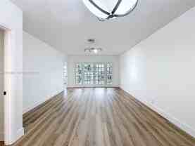 2424 Se 17th St #312B - Photo 1 of 1