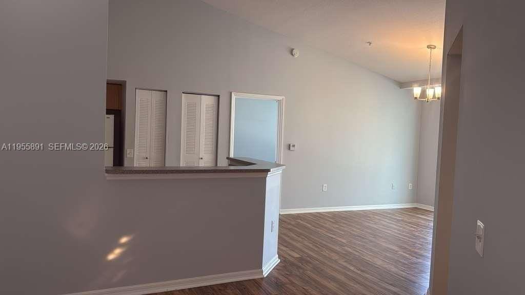 222 Villa Cir #222 - Photo 3 of 16