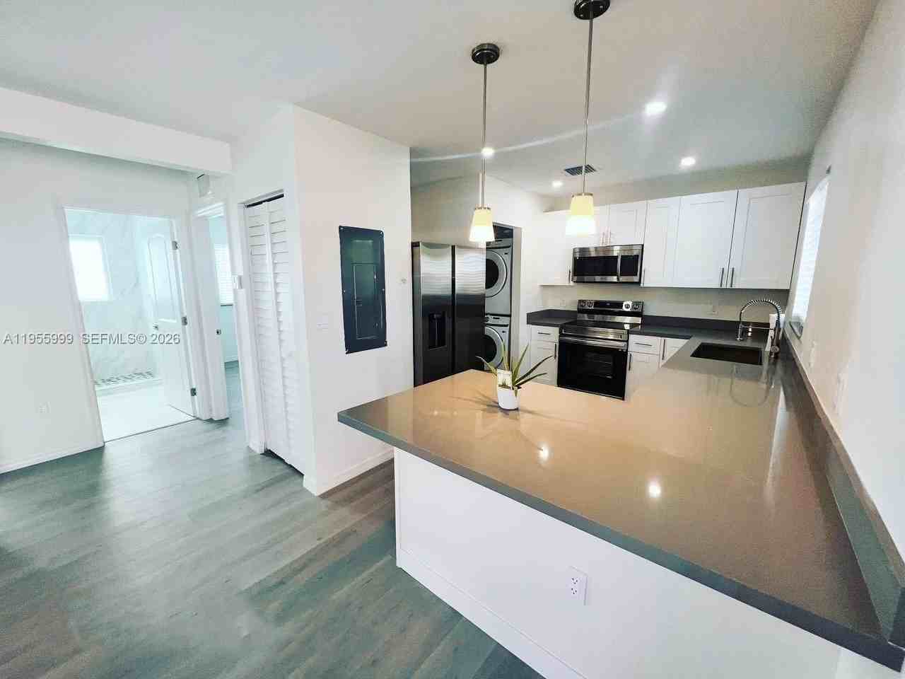 7128 Sw 22nd St #7128 - Photo 2 of 17