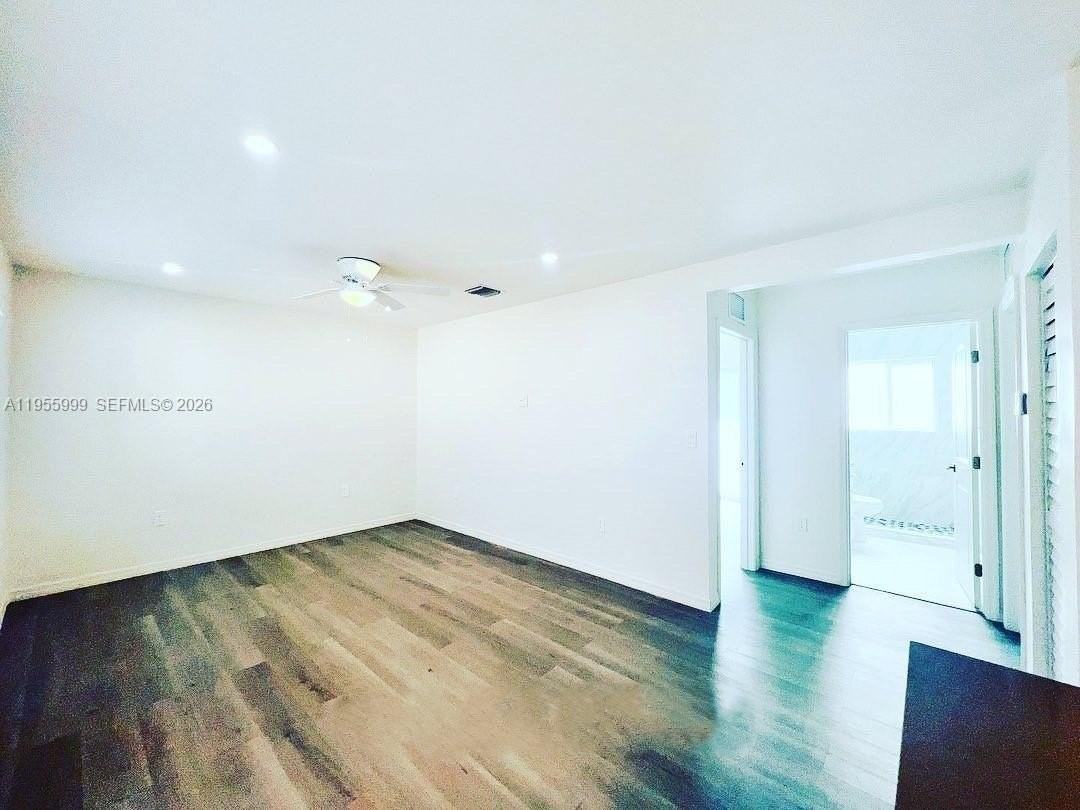 7128 Sw 22nd St #7128 - Photo 5 of 17