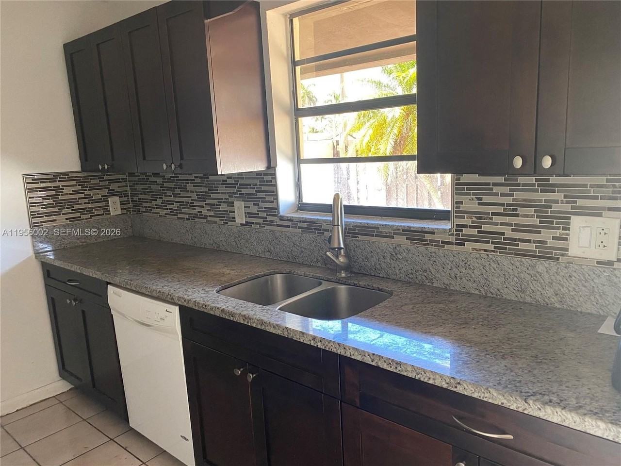 13987 Sw 50th Ter - Photo 7 of 13