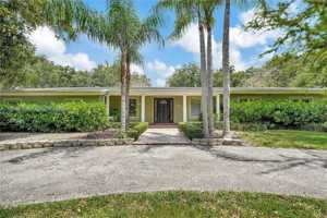 featured image of 6551 Sw 126th St