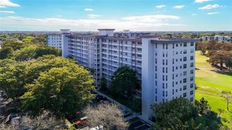 605 Oaks Dr #405 - Photo 1 of 1