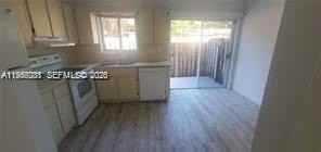 2828 Coconut Ave #1 - Photo 3 of 10