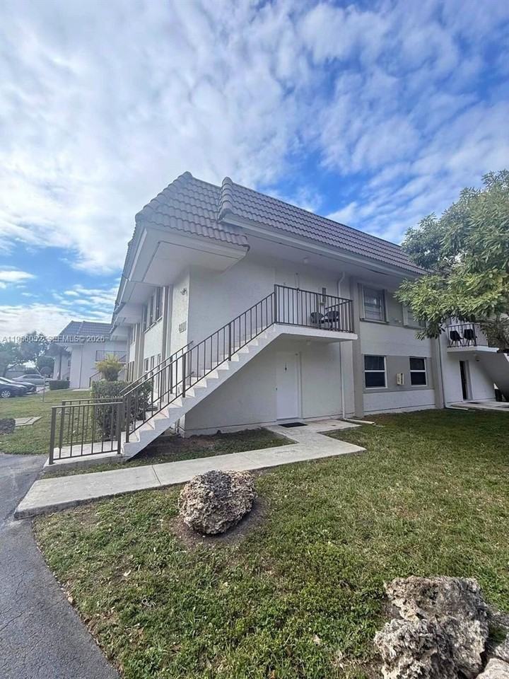 6901 Sw 129th Ave #5 - Photo 2 of 11