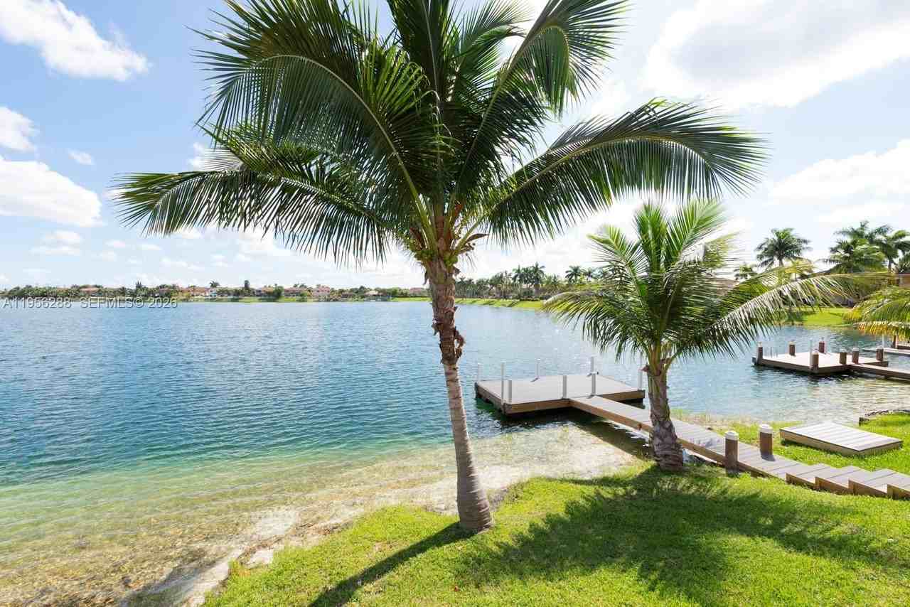 13116 Sw 136th Ter #13116 - Photo 4 of 35