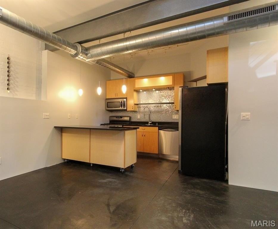 2401 S 12th St #203 - Photo 3 of 27