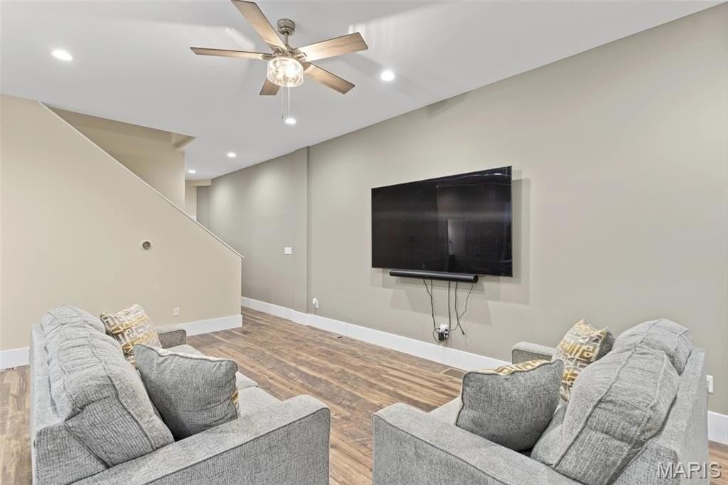 5424 Delmar Blvd - Photo 6 of 32