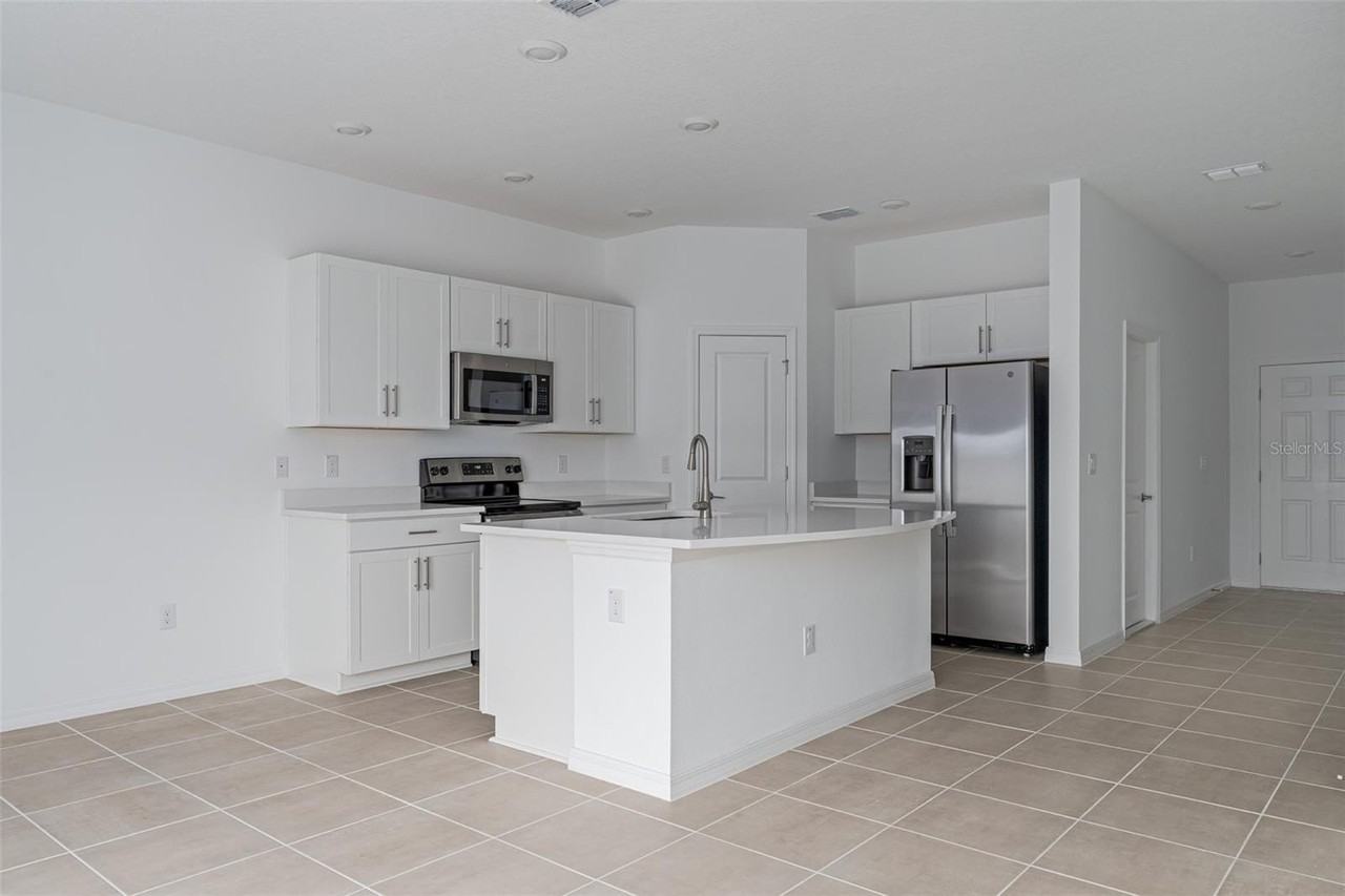 11720 Glenside Ter - Photo 6 of 29