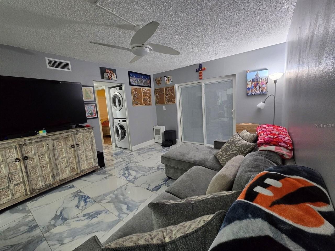 19505 Quesada Ave - Photo 3 of 19