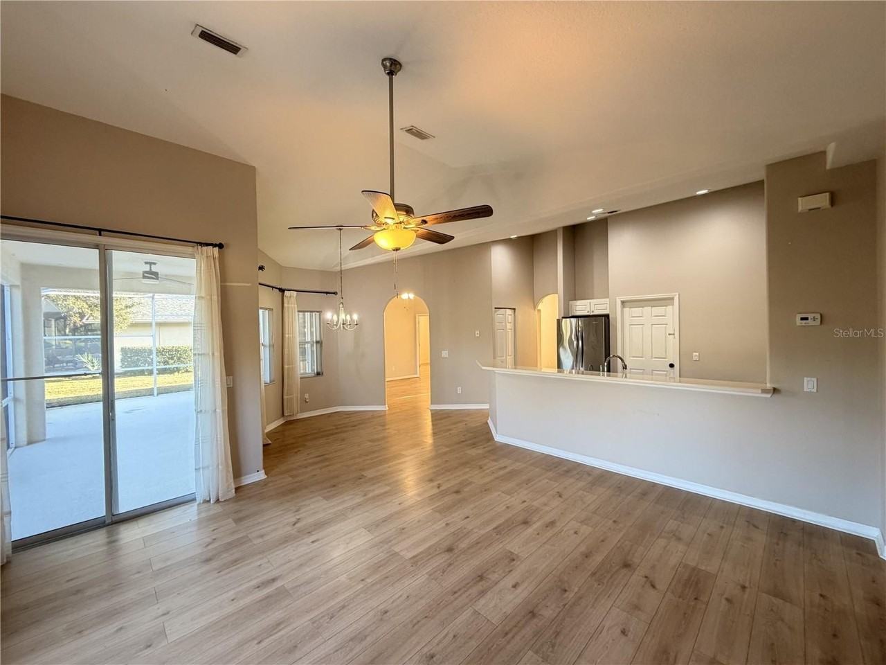 10 Westfield Ln - Photo 5 of 28