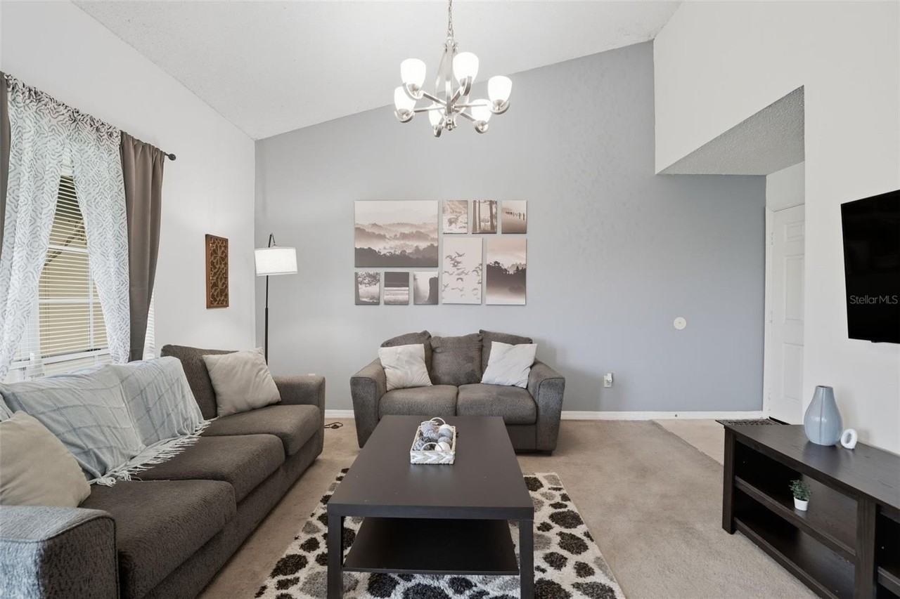 4684 Pembrook Pl #I205 - Photo 5 of 26