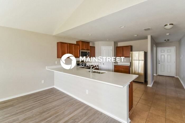 6414 Fall Mdw - Photo 7 of 17