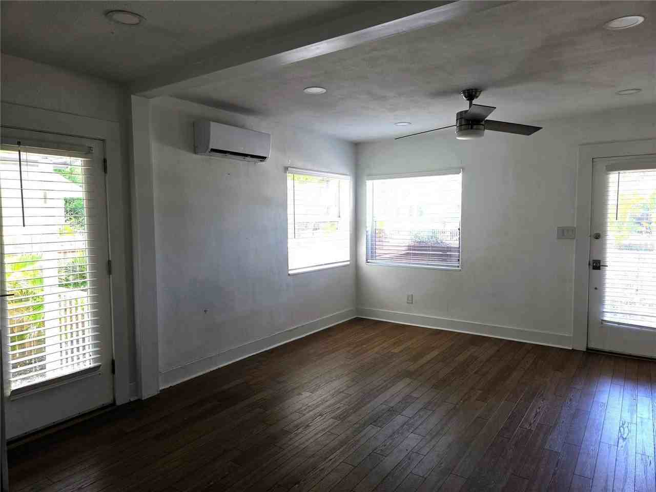 855 22nd Ave N #855 - Photo 6 of 22