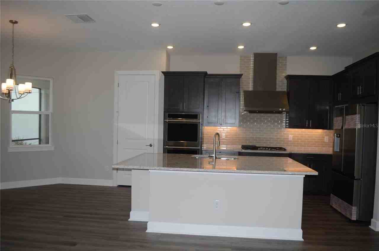 34109 Tributary Ct - Photo 7 of 50