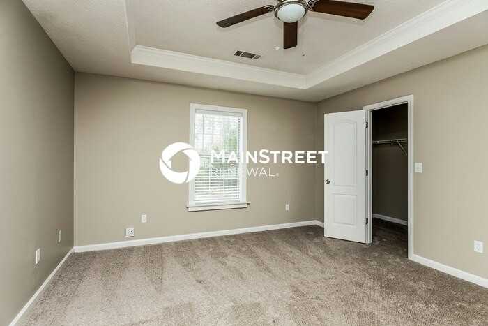 831 Rosewood Cir - Photo 7 of 15