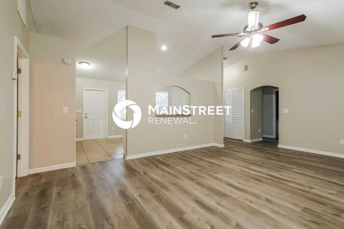 4088 Everett Ave - Photo 3 of 14