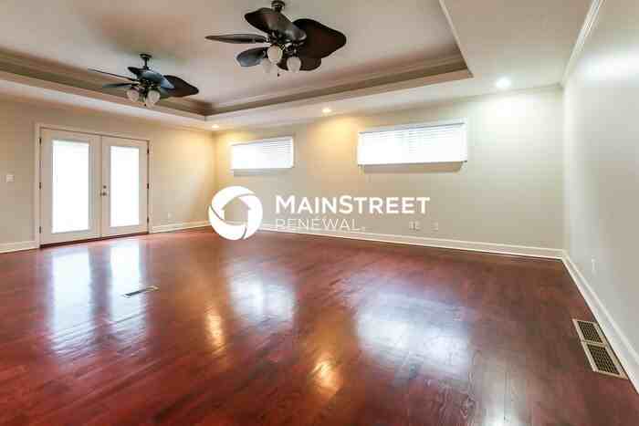 803 N 11th St - Photo 5 of 17