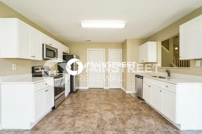 6354 Klondike River Rd - Photo 7 of 17