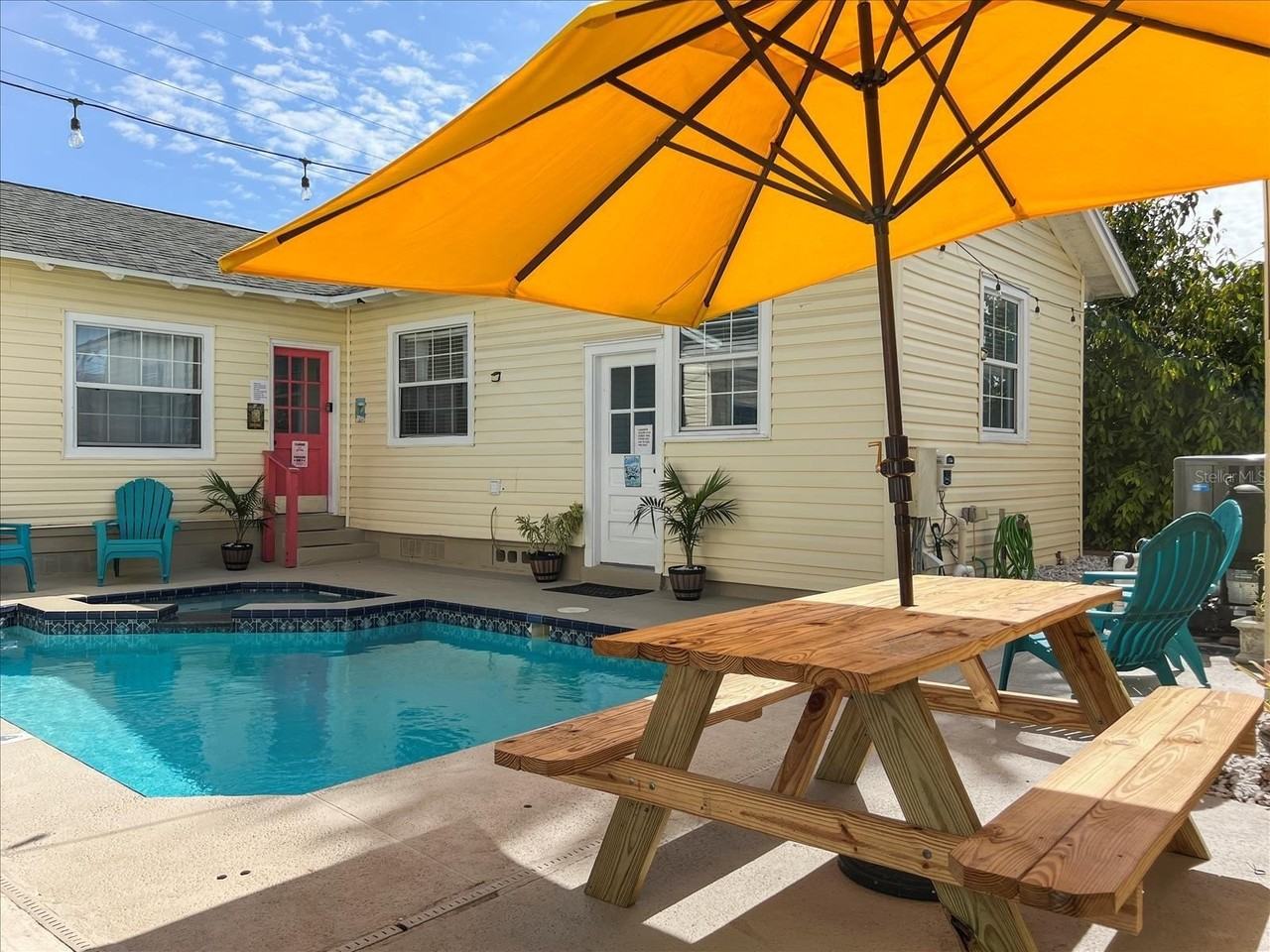 3801 1st Ave S - Photo 4 of 36