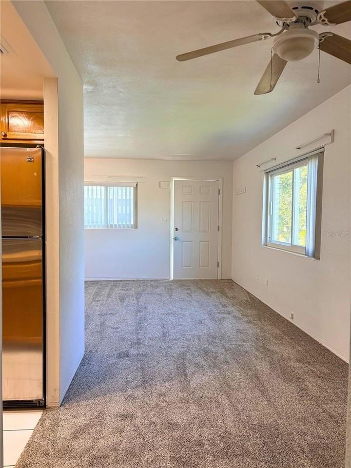 5912 5th Ave N #E12 - Photo 7 of 19