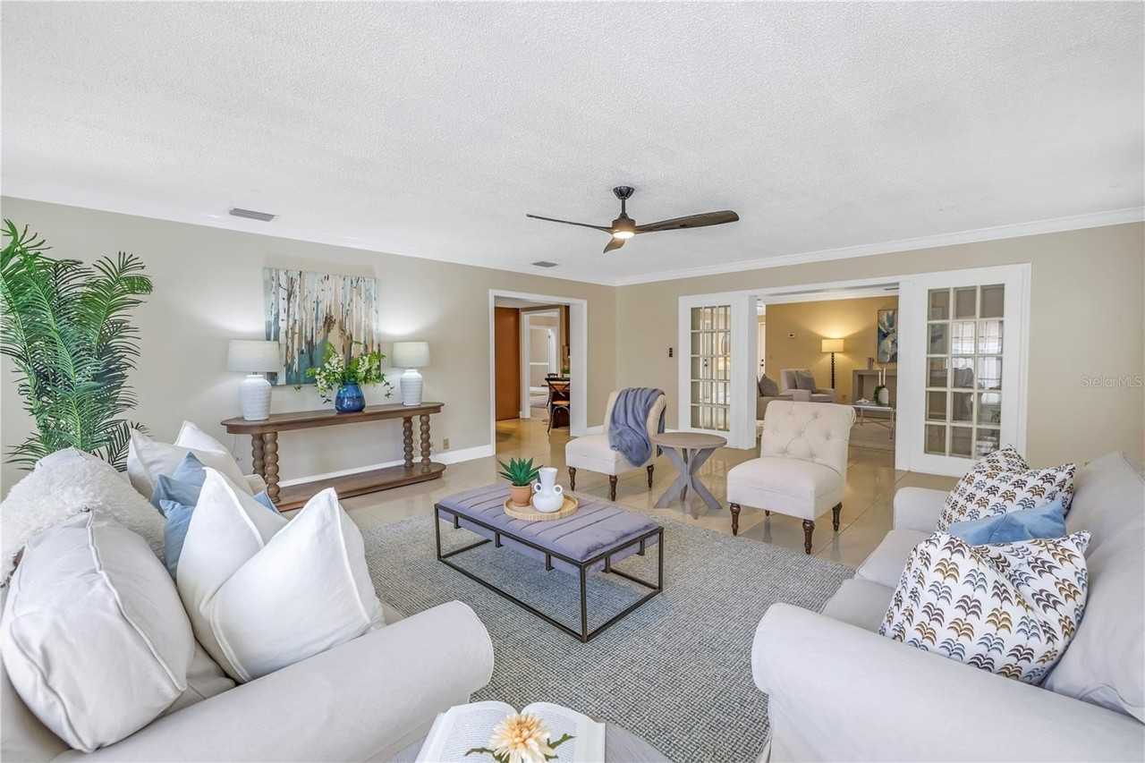 2267 Heron Cir - Photo 5 of 48