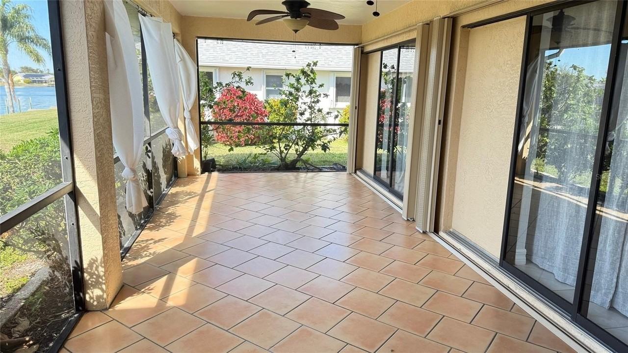 2122 Se 6th Ave - Photo 3 of 6