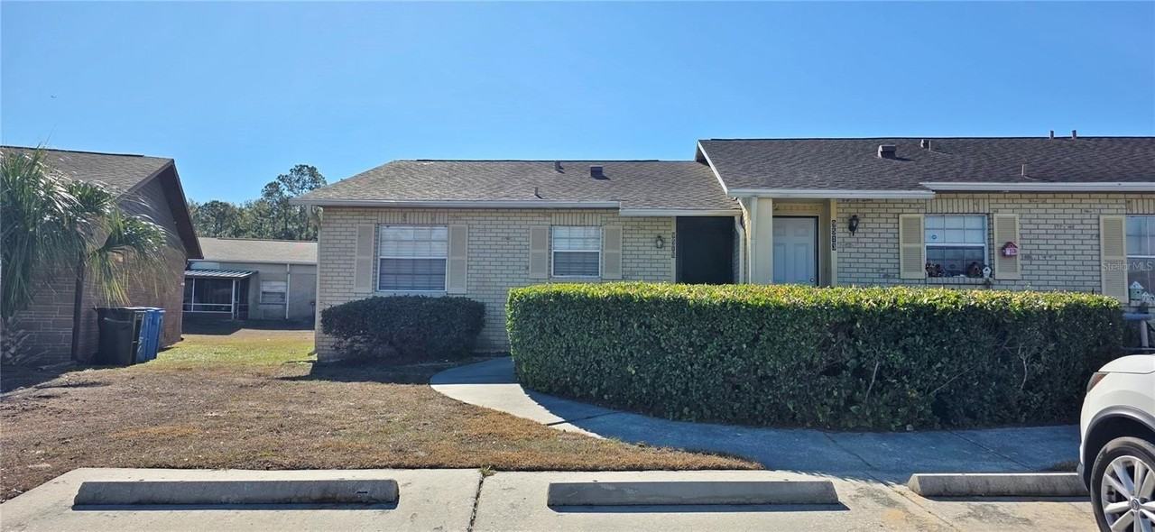 9515 Fieldview Cir - Photo 2 of 27