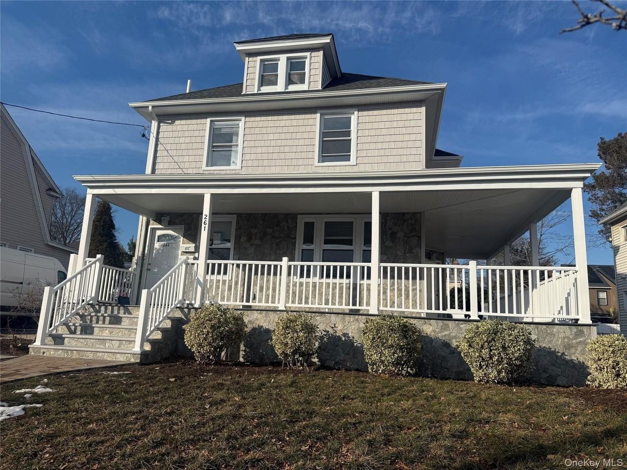 261 Wilson Ave 1st Fl #1stFL - Photo 2 of 12