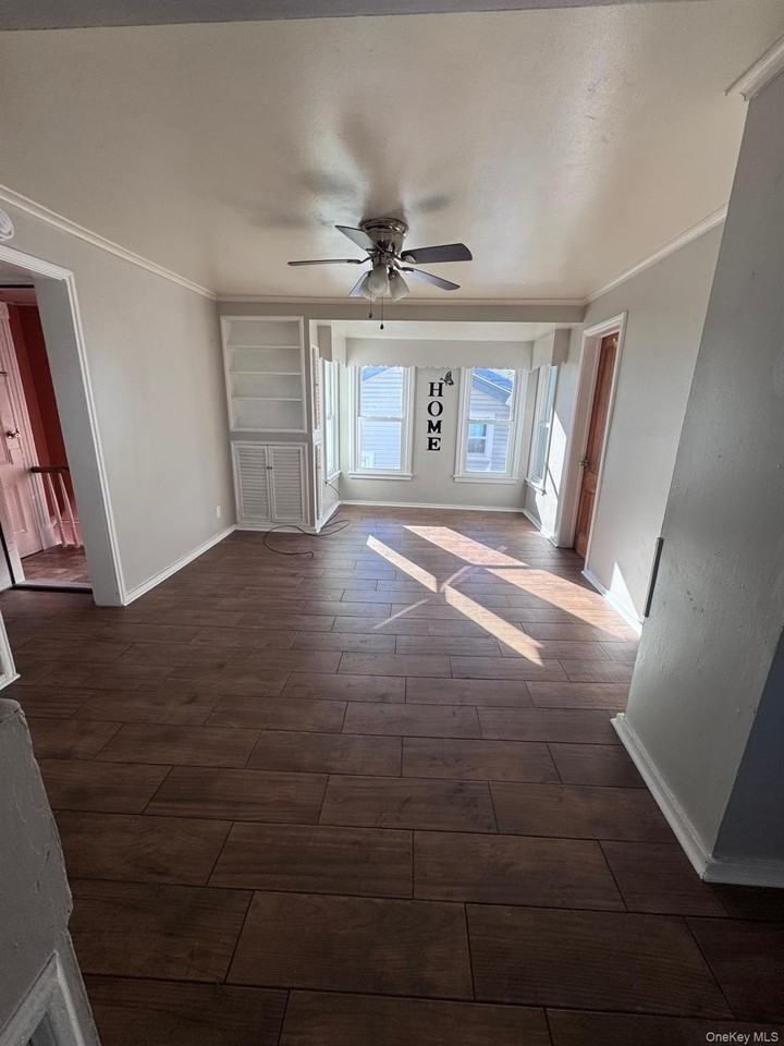 31 Beattie Ave #2 - Photo 5 of 19