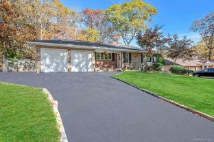 23 Princeton Dr - Photo 1 of 1